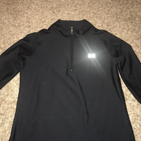 Under Armor pullover - Picture 2 of 2